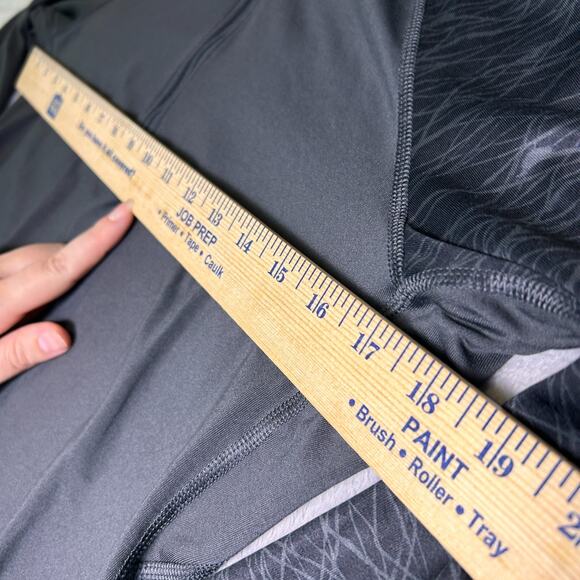 Nike Pro Combat 1/4 Zip Mock Womens Medium Gray Dri-Fit Fitted Running Training - Picture 3 of 6